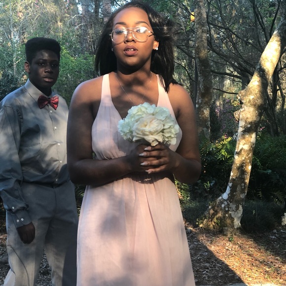 Vera Wang - Picture 3 of 8